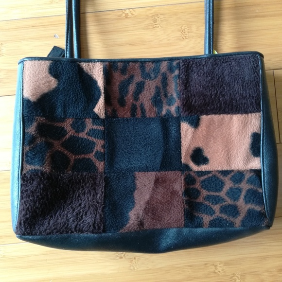 Handbags - 🔵Faux Fur Patchwork Bag